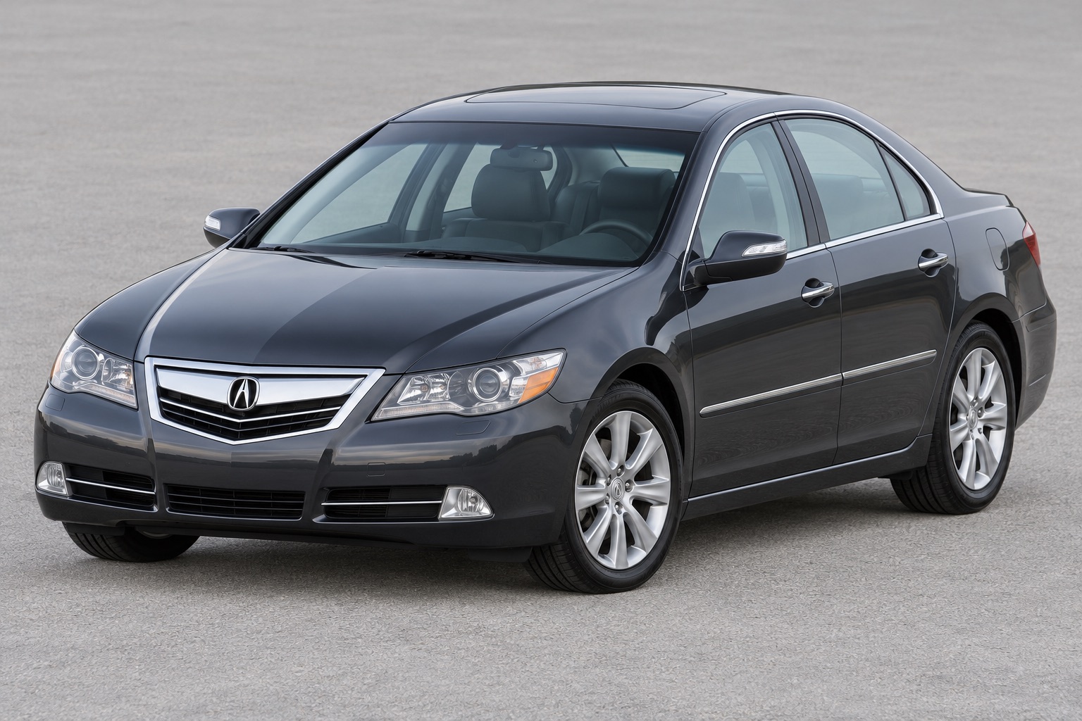2010 Acura RL windshield replacement in Los Angeles, CA