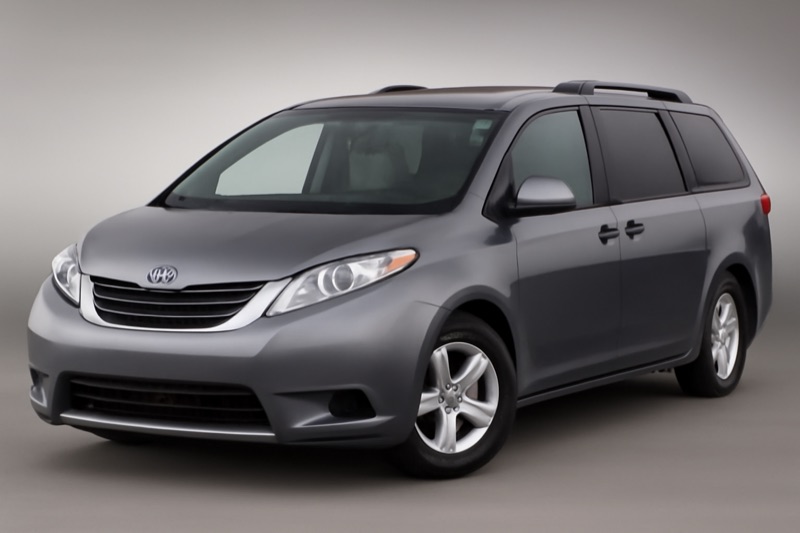 2011 Toyota Sienna windshield replacement in Los Angeles, CA