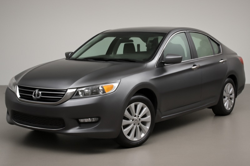 2013 Honda Accord windshield replacement in Los Angeles, CA