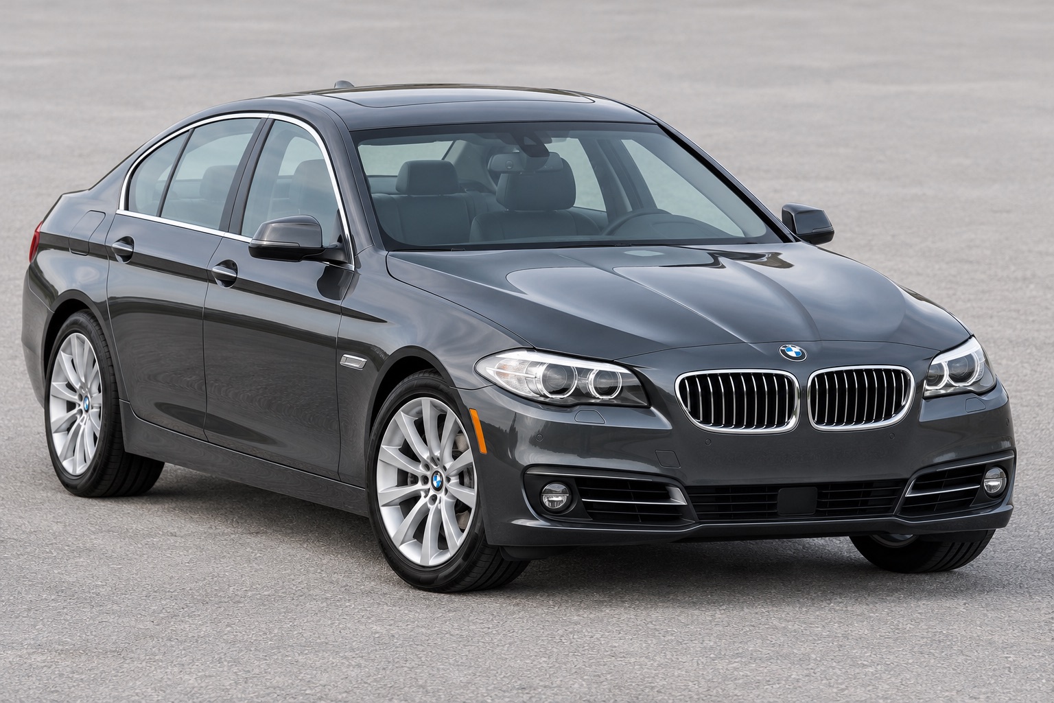 2016 BMW 528 windshield replacement in Los Angeles, CA