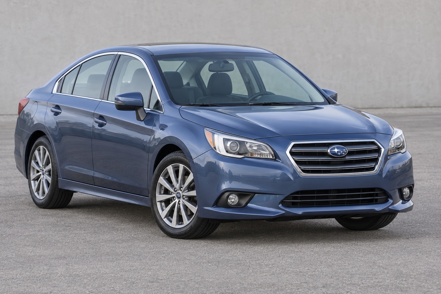 2017 Subaru Legacy windshield replacement in Los Angeles, CA