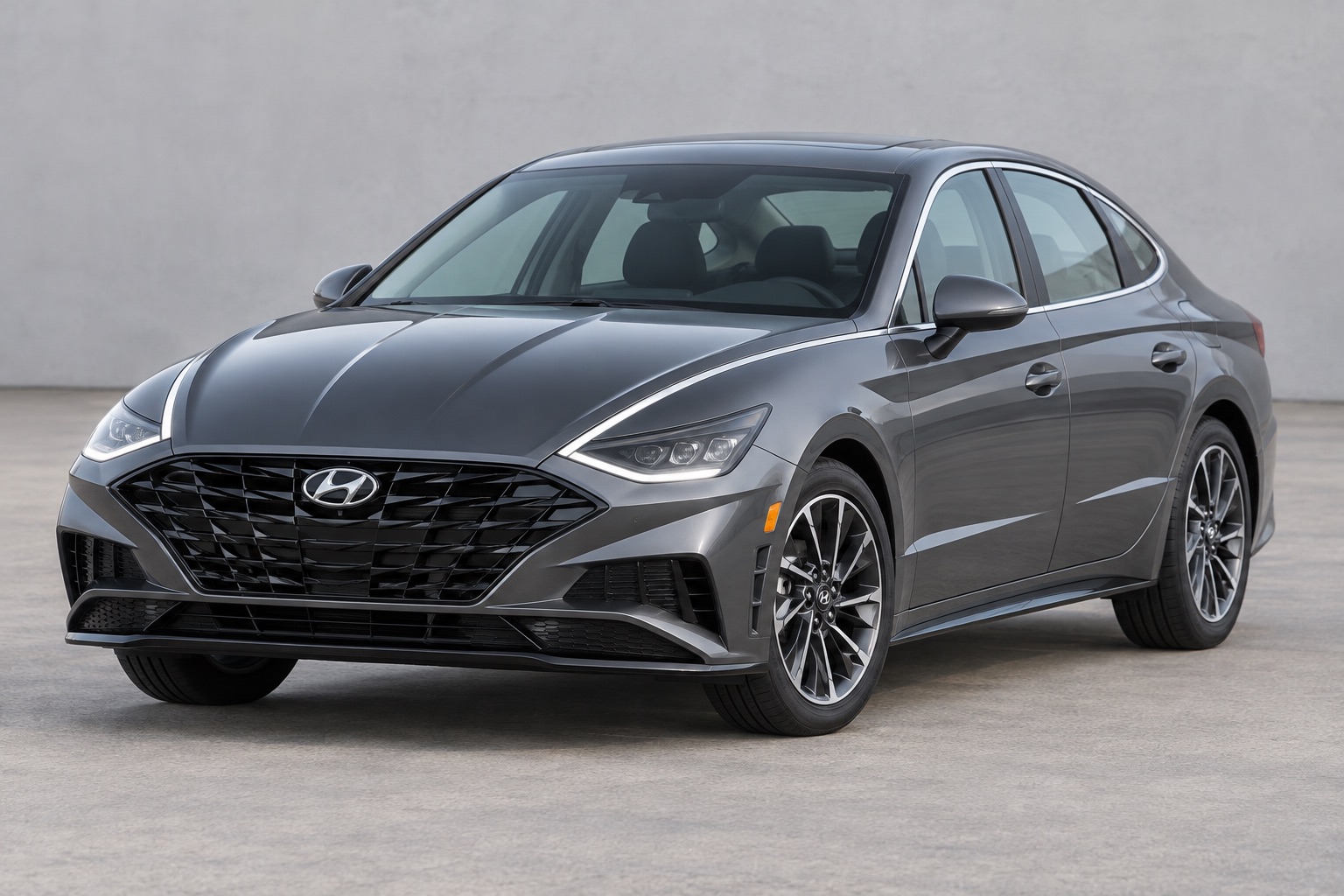 2023 Hyundai Sonata windshield replacement in Los Angeles, CA