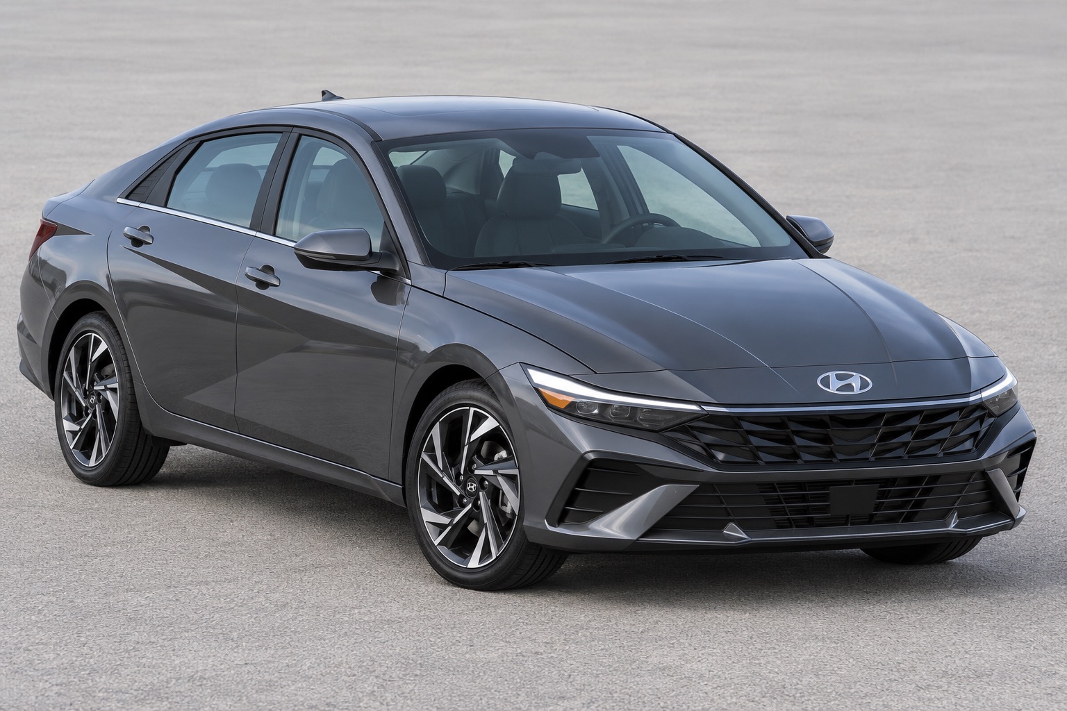 2025 Hyundai Elantra windshield replacement in Los Angeles, CA