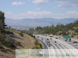 windshield replacement and repair in a San Fernando california
